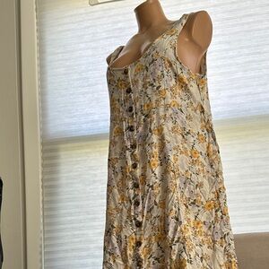 Floral Button-Front Sundress in Yellow and White